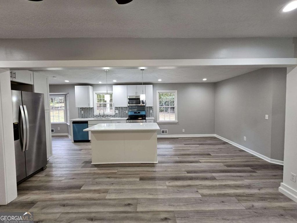 999 Braselton Highway, Lawrenceville, GA 30043
