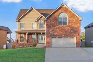 1013 Garner Hills Drive, Clarksville, TN 37042