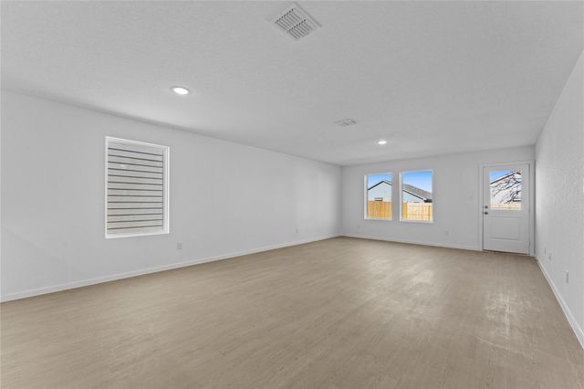 110 Ellendale PL, Fredericksburg, TX 78624