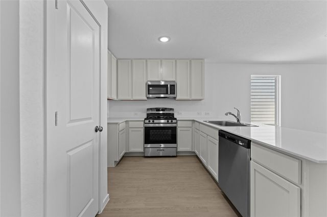 110 Ellendale PL, Fredericksburg, TX 78624
