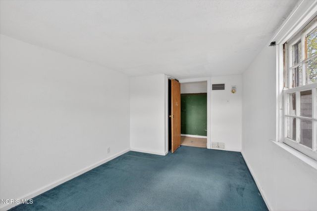 29443 Harriet Street, Millbury, OH 43447