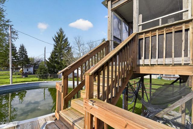 29443 Harriet Street, Millbury, OH 43447