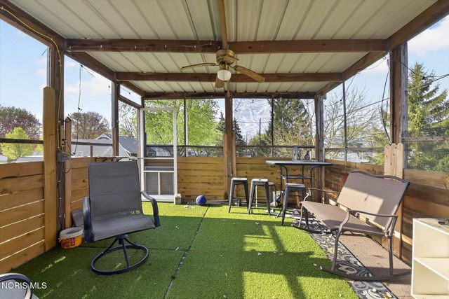 29443 Harriet Street, Millbury, OH 43447