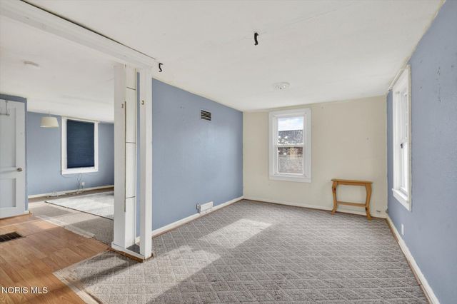 29443 Harriet Street, Millbury, OH 43447