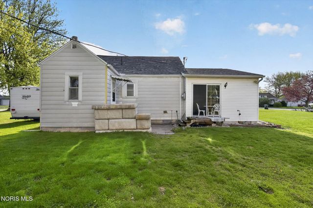 29443 Harriet Street, Millbury, OH 43447