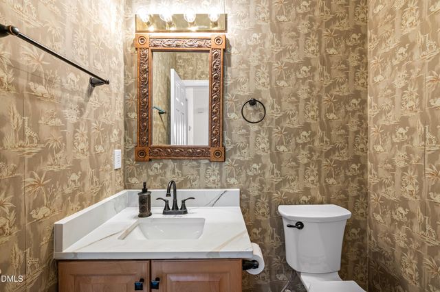 805 Cricketfield Lane, Cary, NC 27518