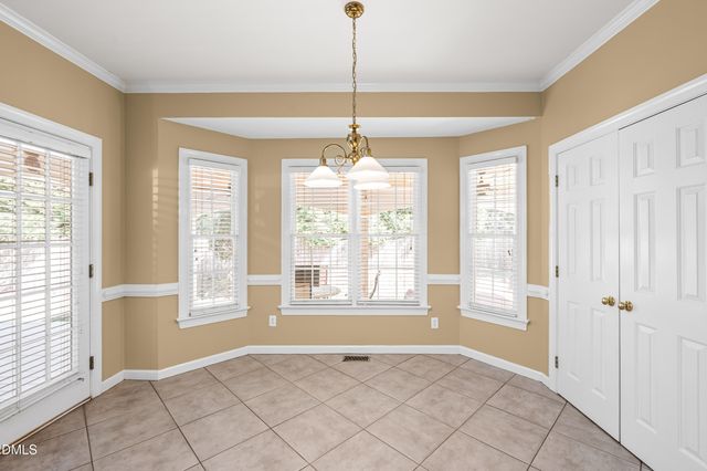 805 Cricketfield Lane, Cary, NC 27518