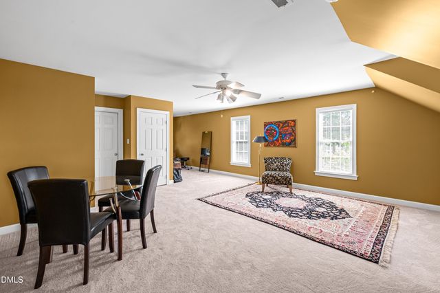 805 Cricketfield Lane, Cary, NC 27518