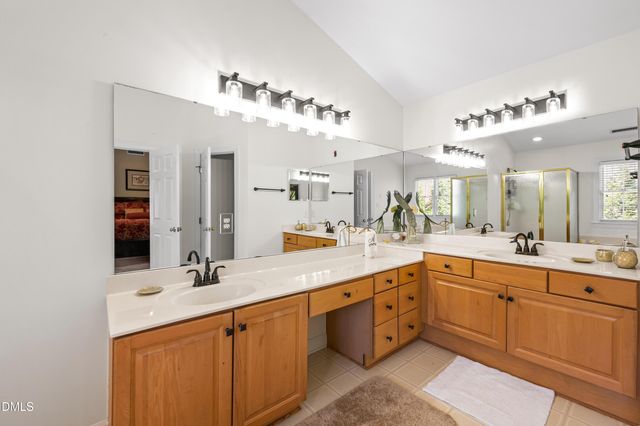 805 Cricketfield Lane, Cary, NC 27518