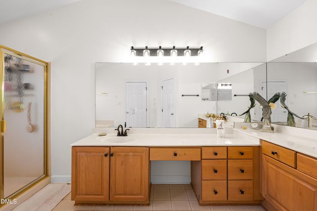 805 Cricketfield Lane, Cary, NC 27518