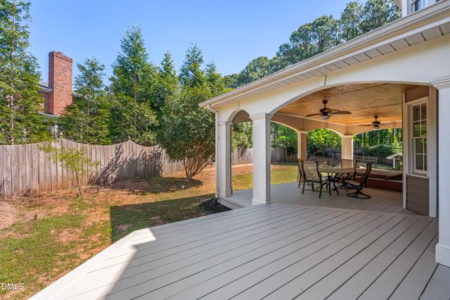 805 Cricketfield Lane, Cary, NC 27518