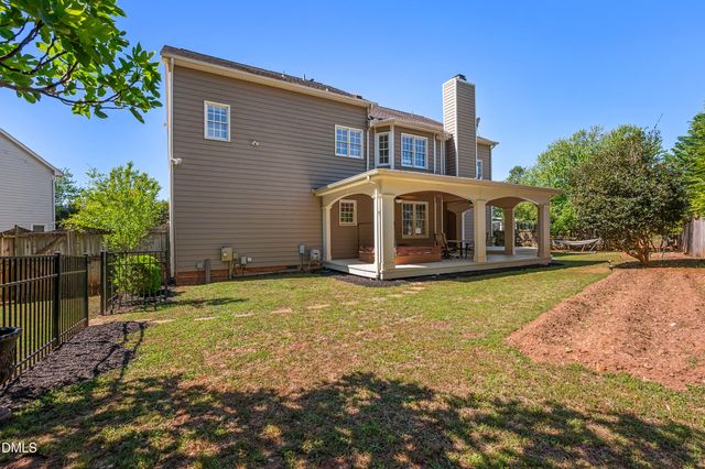 805 Cricketfield Lane, Cary, NC 27518