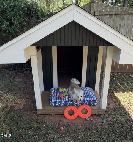 805 Cricketfield Lane, Cary, NC 27518