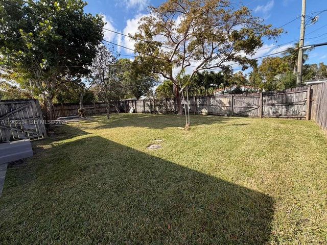 1621 S 16th Ave 0, Hollywood, FL 33020