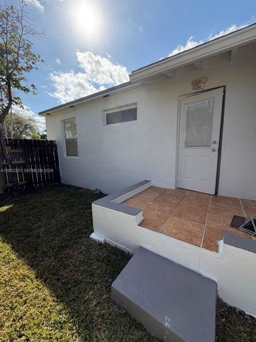 1621 S 16th Ave 0, Hollywood, FL 33020