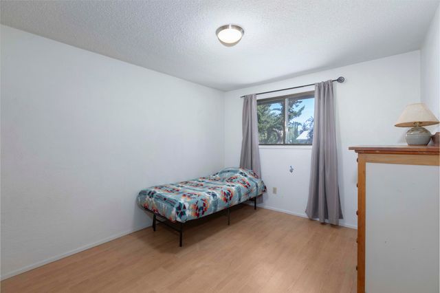 374 Cambridge Street, Ashland, OR 97520
