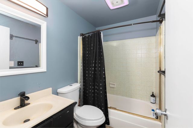 374 Cambridge Street, Ashland, OR 97520