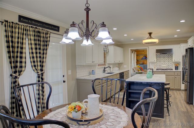 13623 S 18th Place, Bixby, OK 74008