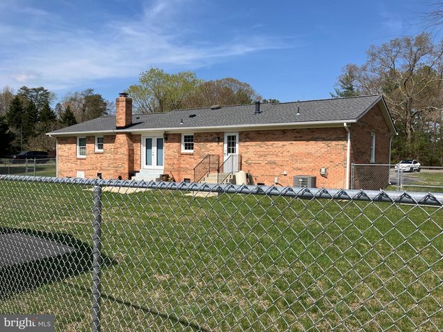 5605 HUCKLEBERRY DR, Bryantown, MD 20617