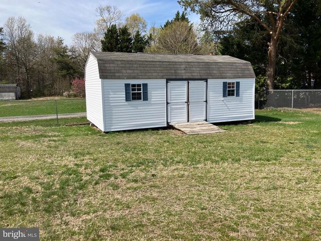5605 HUCKLEBERRY DR, Bryantown, MD 20617
