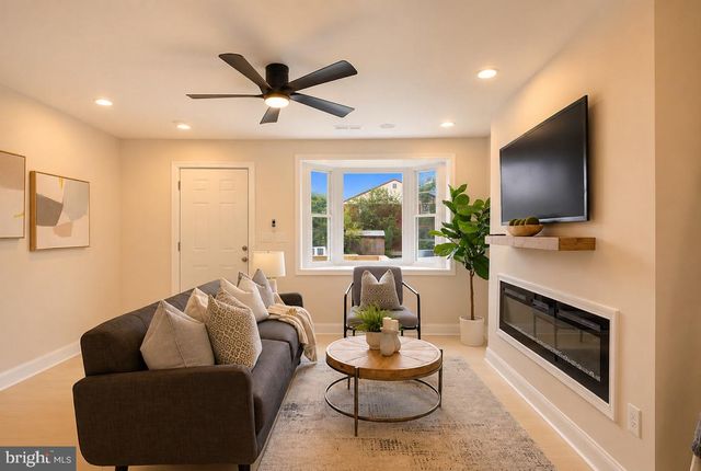 8048 KAVANAGH RD, Baltimore, MD 21222