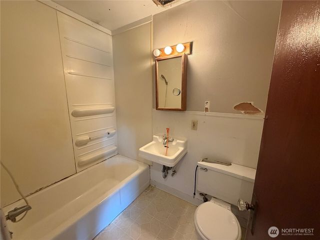 1538 Wilson Street SW, Chehalis, WA 98532