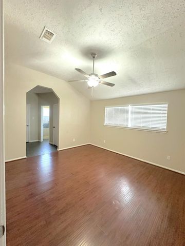 21314 Highland Knolls Drive, Katy, TX 77450