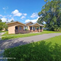 5434 WESCONNETT Boulevard, Jacksonville, FL 32244
