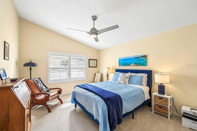 7266 ELEANOR CIRCLE 203, Sarasota, FL 34243