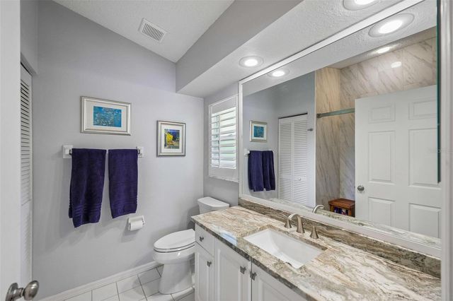 7266 ELEANOR CIRCLE 203, Sarasota, FL 34243