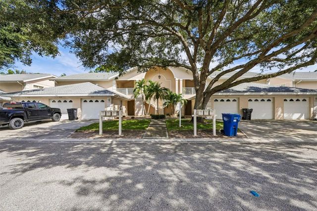 7266 ELEANOR CIRCLE 203, Sarasota, FL 34243