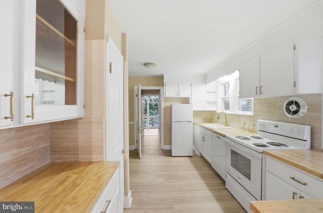 120 E IRVIN AVE, Hagerstown, MD 21742