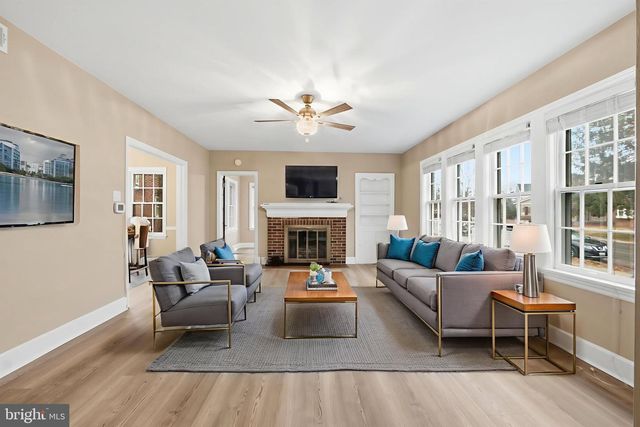 120 E IRVIN AVE, Hagerstown, MD 21742