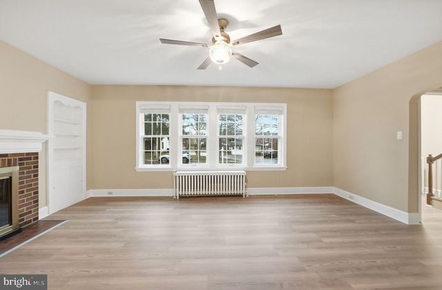 120 E IRVIN AVE, Hagerstown, MD 21742