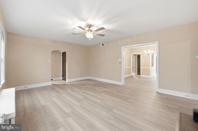 120 E IRVIN AVE, Hagerstown, MD 21742