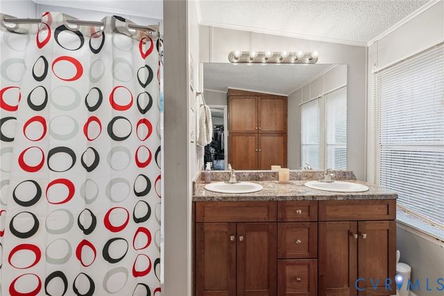 5009 Studley Rd, Mechanicsville, VA 23116