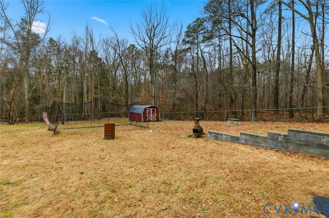 5009 Studley Rd, Mechanicsville, VA 23116