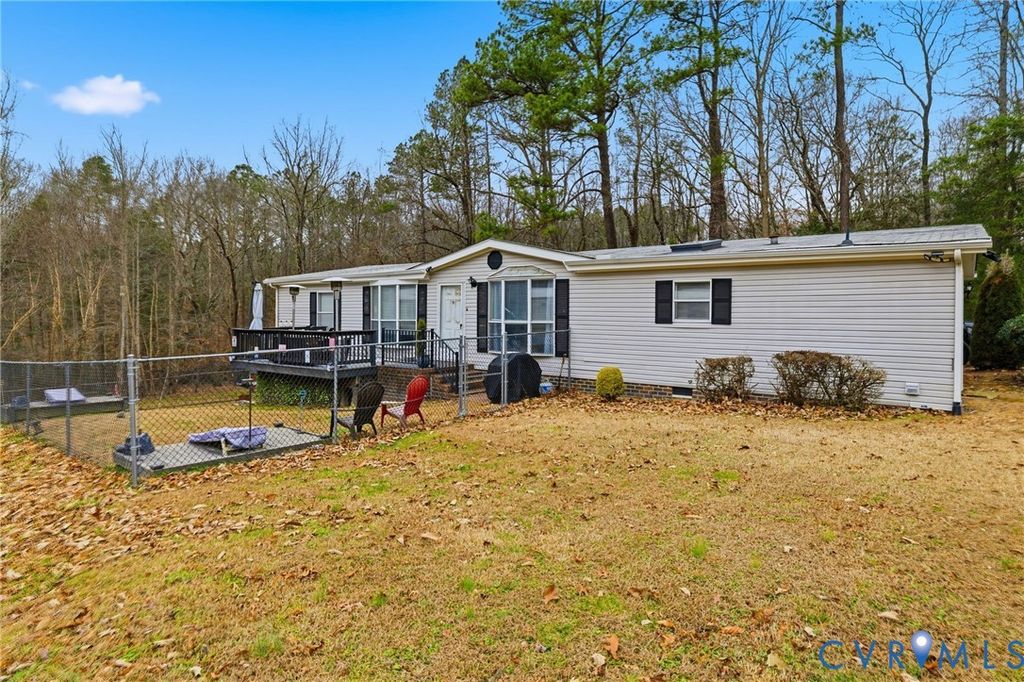 5009 Studley Rd, Mechanicsville, VA 23116