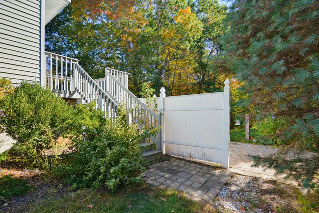 1R Maurice Road, Derry, NH 03038