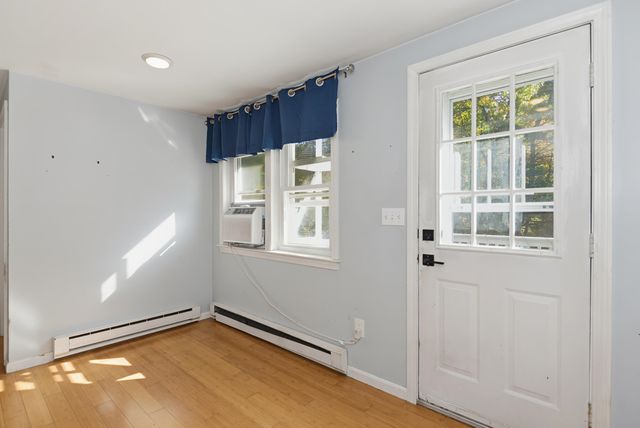 1R Maurice Road, Derry, NH 03038