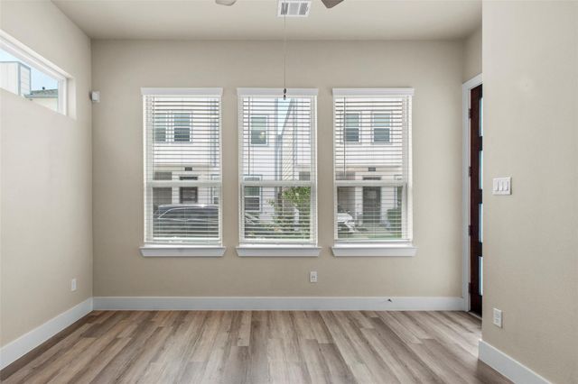 9012 Lonestar Creekbend Lane, Houston, TX 77080