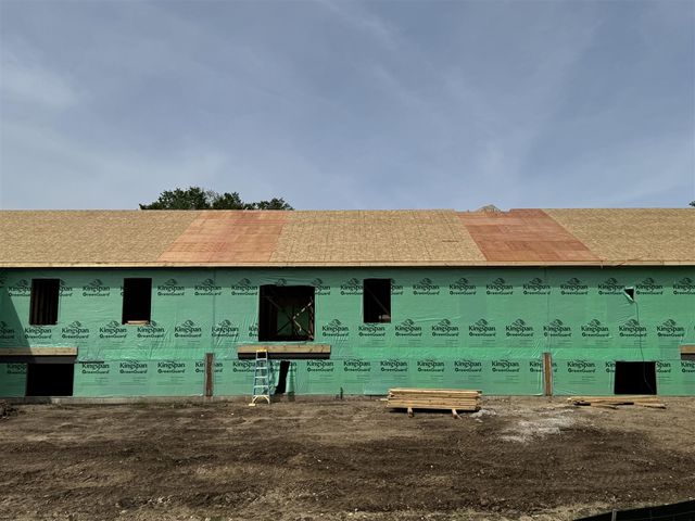 327 Round Hill Road, Kalamazoo, MI 49009