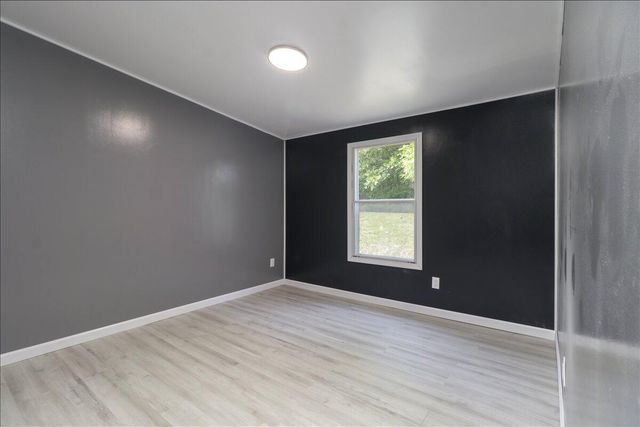 8494 Private Road 6857, West Plains, MO 65775