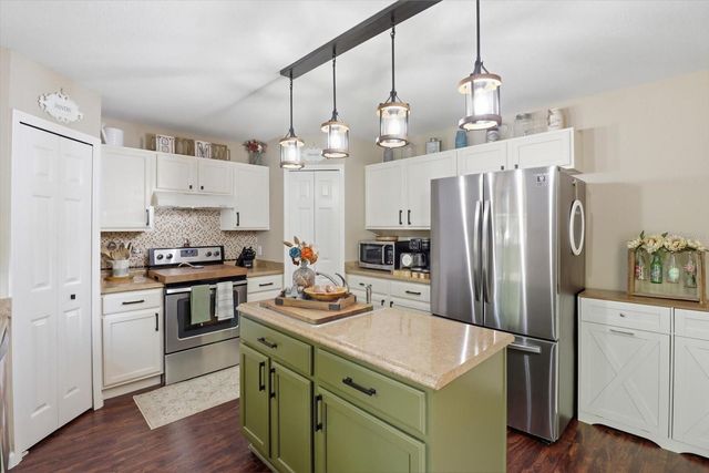 9508 N DAWNFLOWER AVENUE, Crystal River, FL 34428