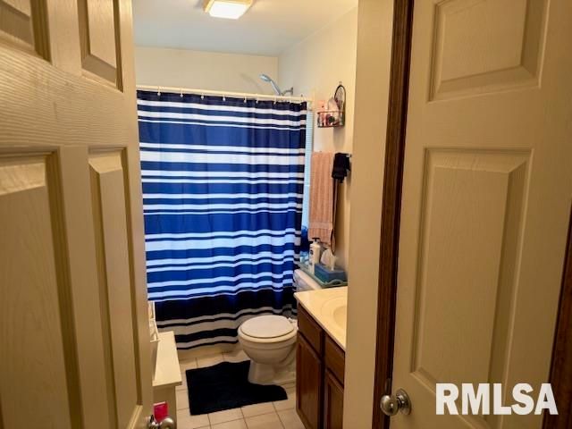 3105 W SUNSET Drive, Carbondale, IL 62901