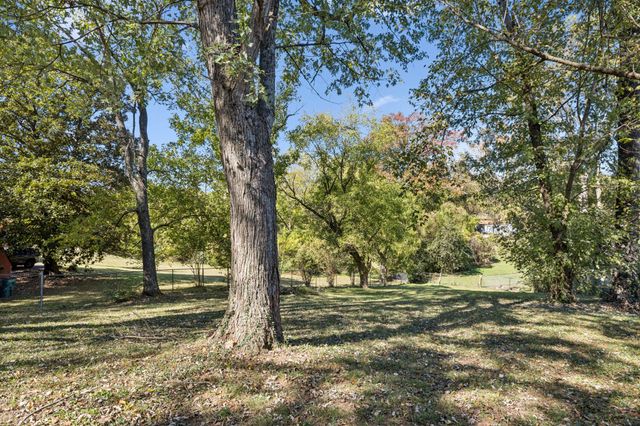 436 Heney Dr, Nashville, TN 37214