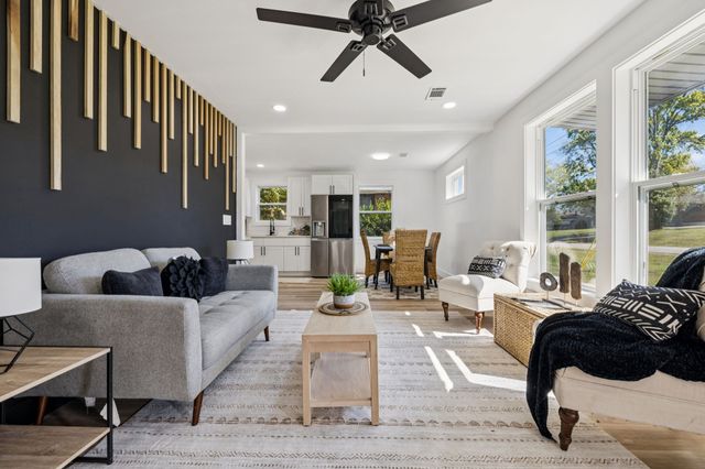 436 Heney Dr, Nashville, TN 37214