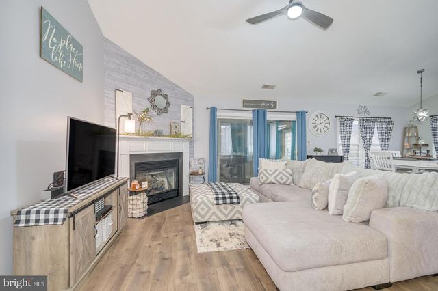 127 ARROWHEAD RIDGE, Hedgesville, WV 25427