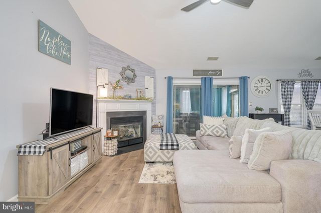 127 ARROWHEAD RIDGE, Hedgesville, WV 25427