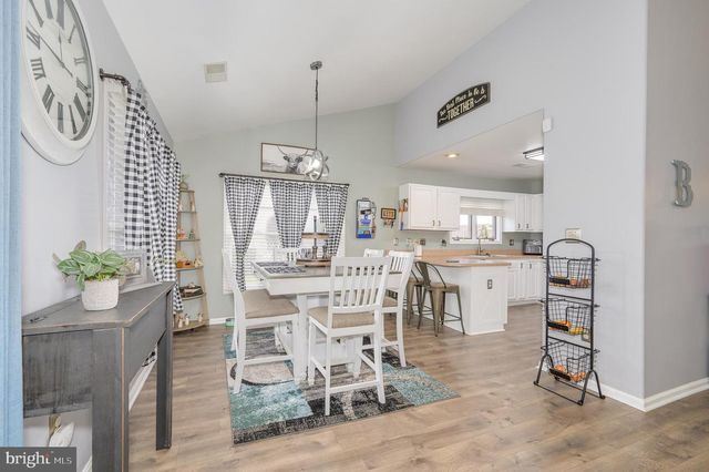 127 ARROWHEAD RIDGE, Hedgesville, WV 25427